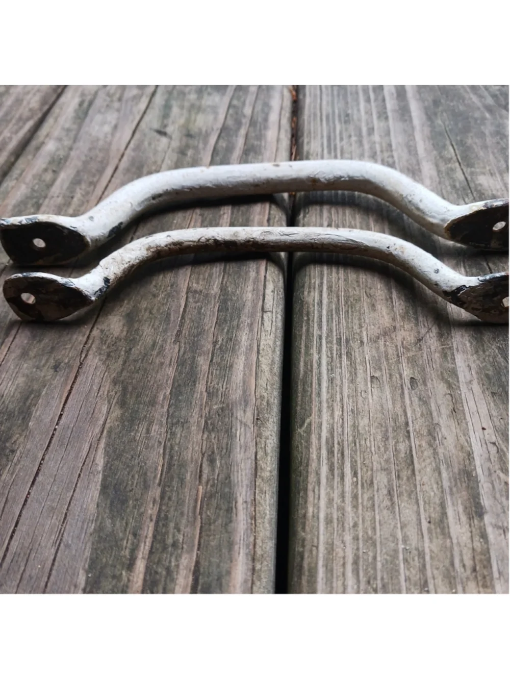 Pair Of 2 VTG Cast Iron Large Drawer Handles Farmhouse Chippy Paint 8